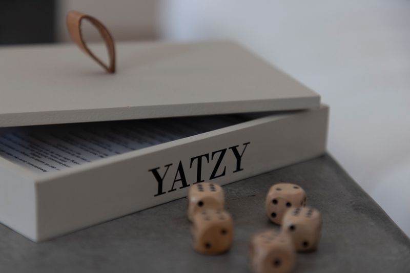 Yatzy spill i tre-eske, 10x 13 cm